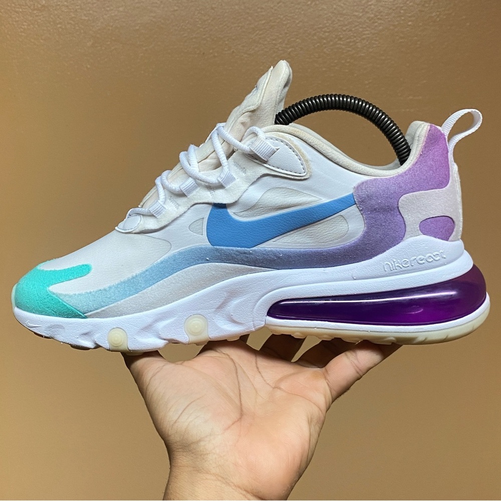 Nike Air Max 270 React Women’s Running Sneakers Gradient Shift SZ 9.5 AT6174-102 - Picture 5 of 17